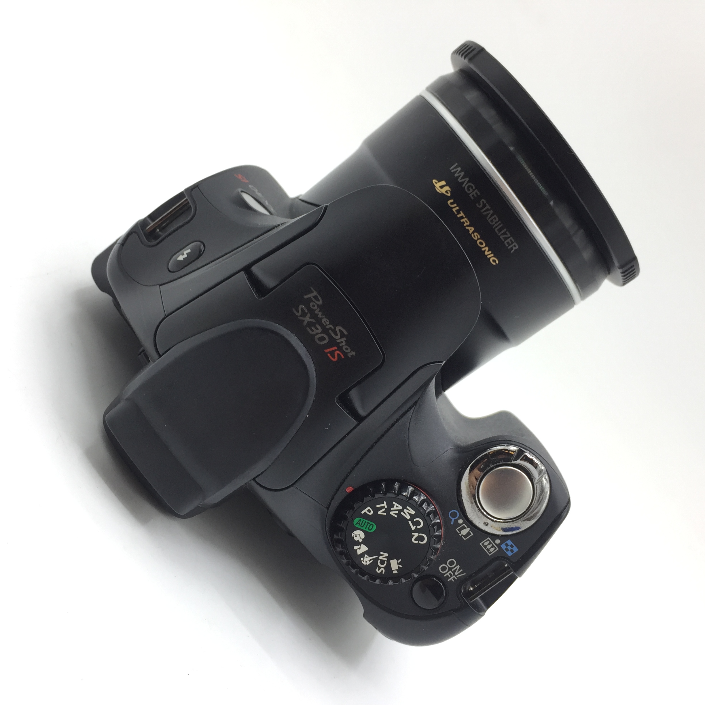 2nd hand Canon SX30 IS on sale