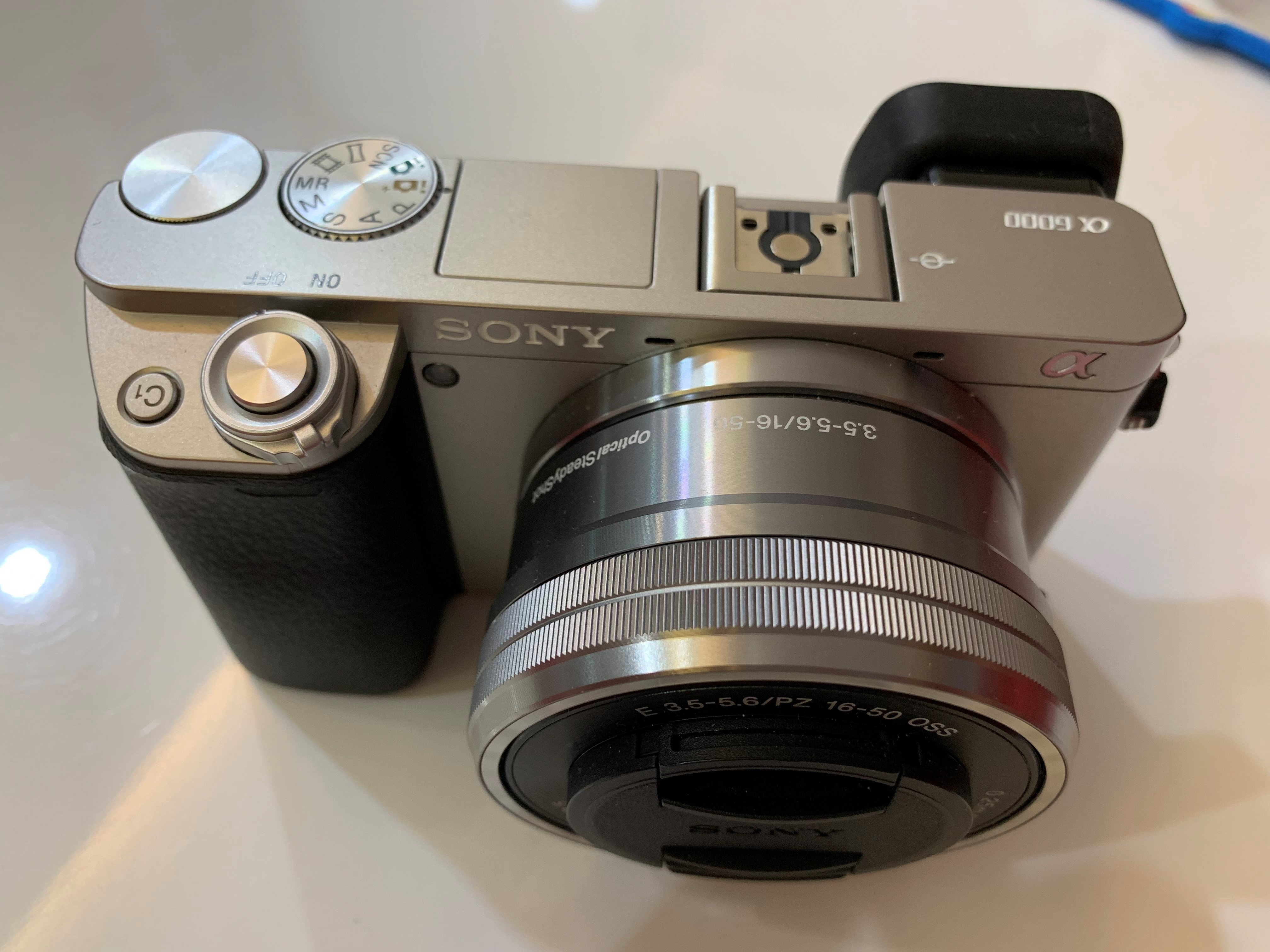 2nd hand Sony-Alpha 6000 on sale
