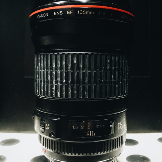 Canon 135mm f2.0L USM EF