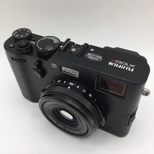 Fujifilm X100F