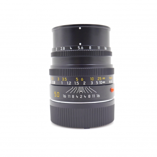 Leica 50mm f2 Summicron-M with built-in hood