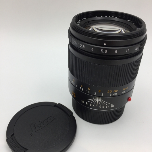 Leica 75mm f2.5 Summarit-M