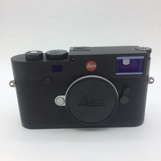 Leica M10