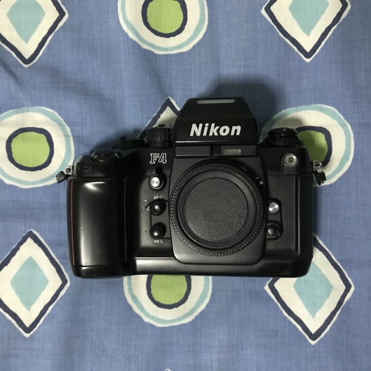 Nikon F4