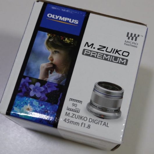 Olympus 45mm f1.8 M.Zuiko Digital ED