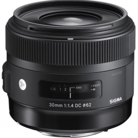 Sigma 30mm F1.4 DC HSM Art