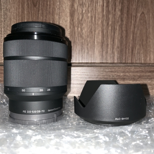Sony 28-70mm f3.5-5.6 OSS FE