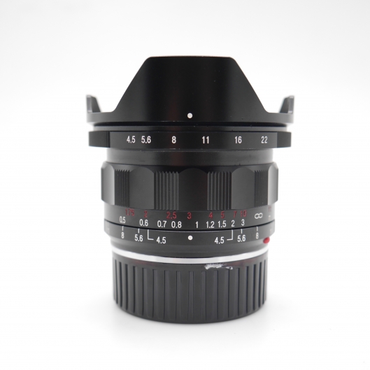 Voigtlander 15mm f4.5 Super Wide Heliar Aspherical III 